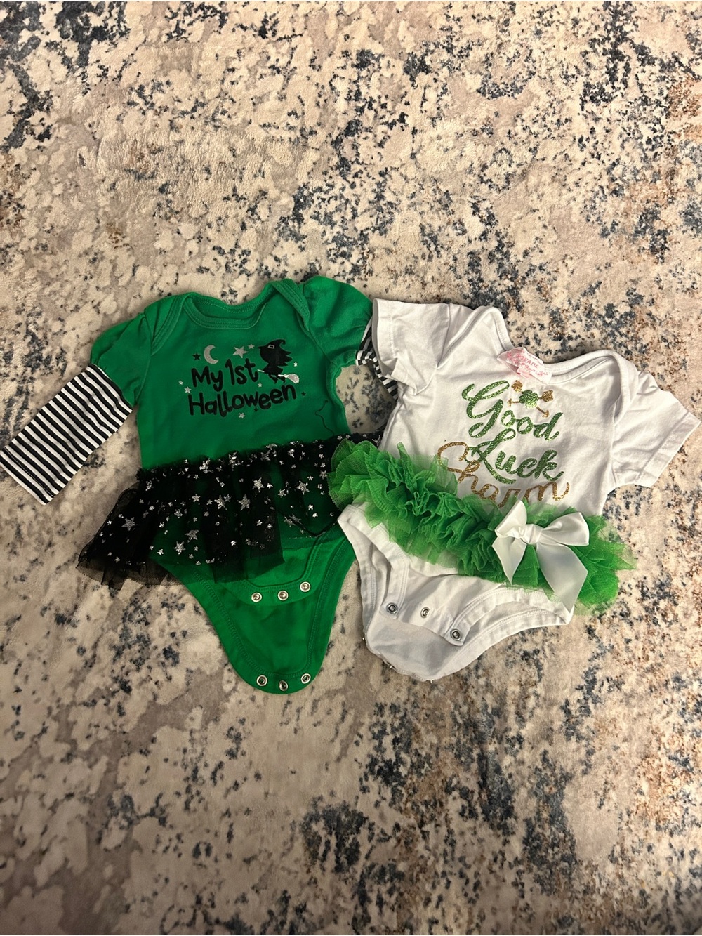 Newborn and size 0-3 month outfits